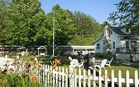 Peninsula Park-View Resort